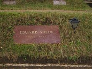 Eduard Vilde on esimene inimene, kes on maetud Tallinna Metsakalmistule